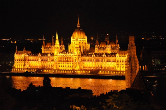 Budapešť - prezývka Perla na Dunaji